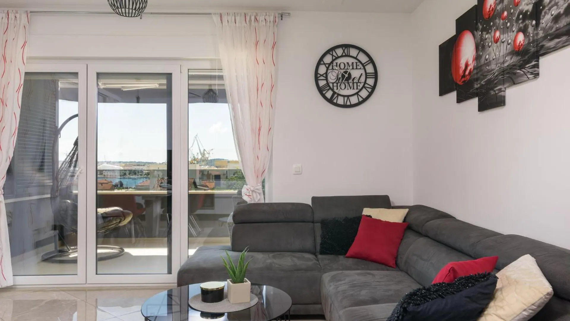 Sunset Coral Trogir - Apartment With Pool